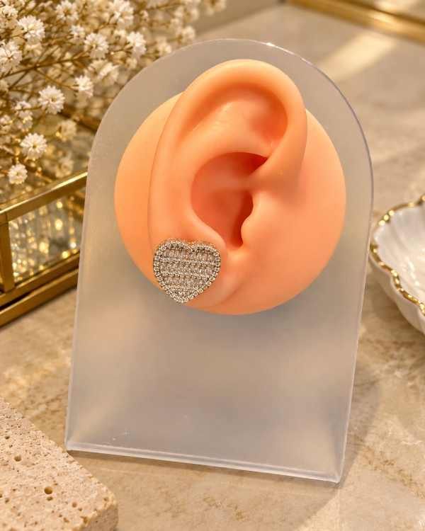 Pavé Textured Heart Stud Earrings