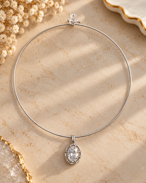 Oval Solitaire Pendant in Gold or Silver Tone